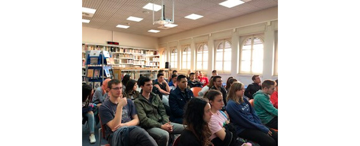 visita-biblioteca-19-02