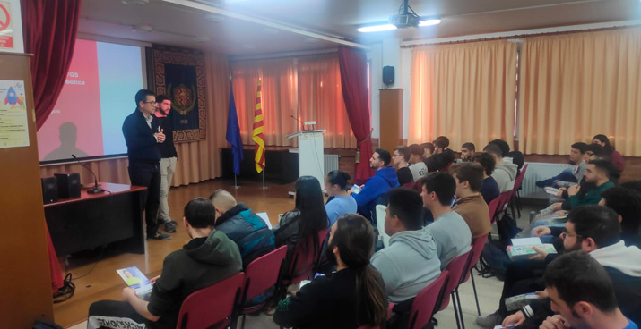 visita-de-l-empresa-essity-02